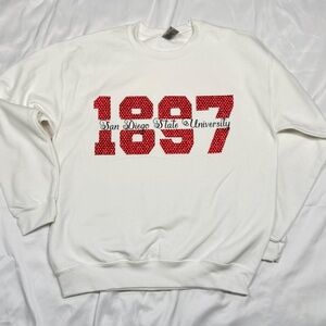Gildan White Crewneck Sweatshirt with Red 1987 Graphic